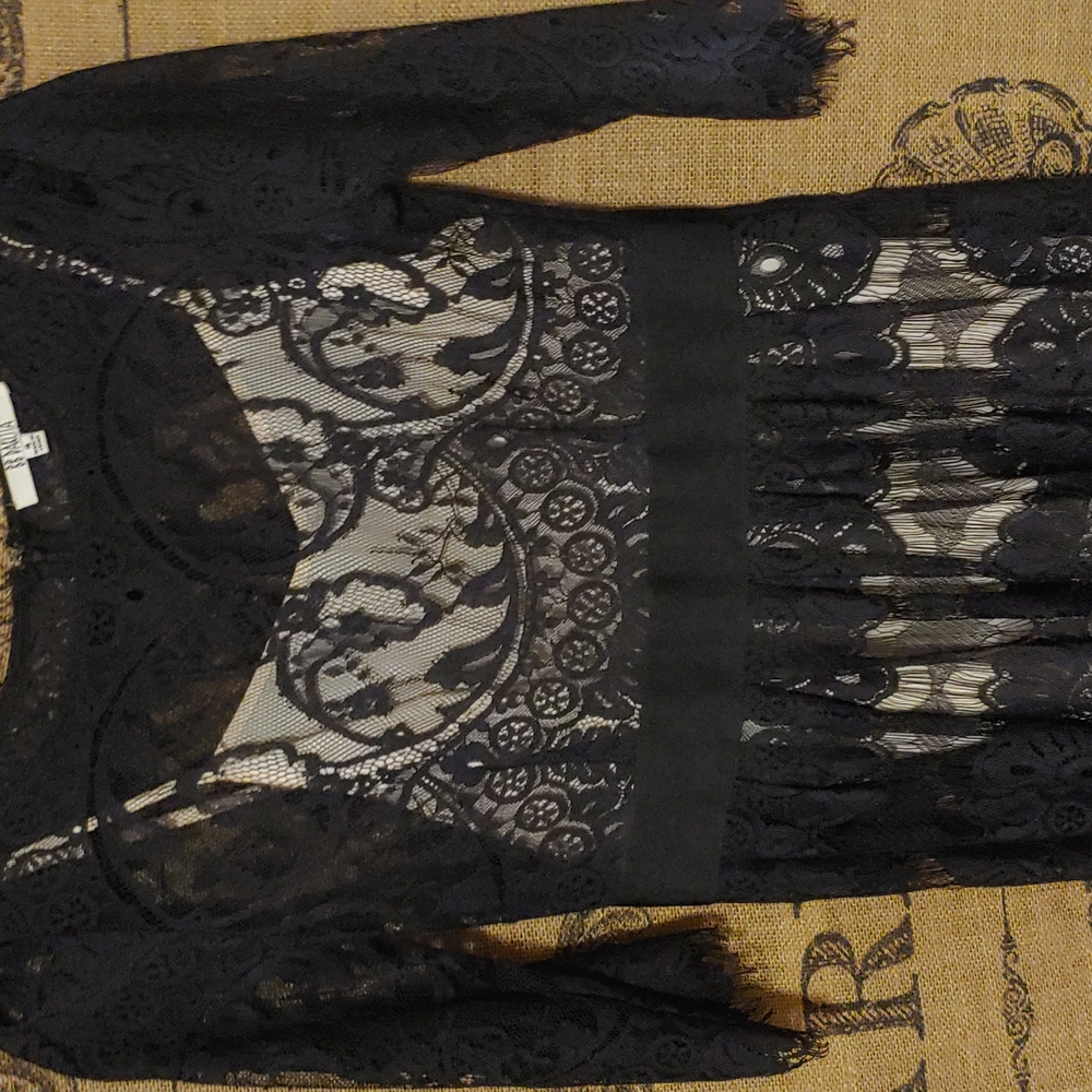 BB Dakota black lace dress